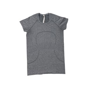 Lululemon Short Sleeve Top Gray Womens Size 8 Athletic Shirt